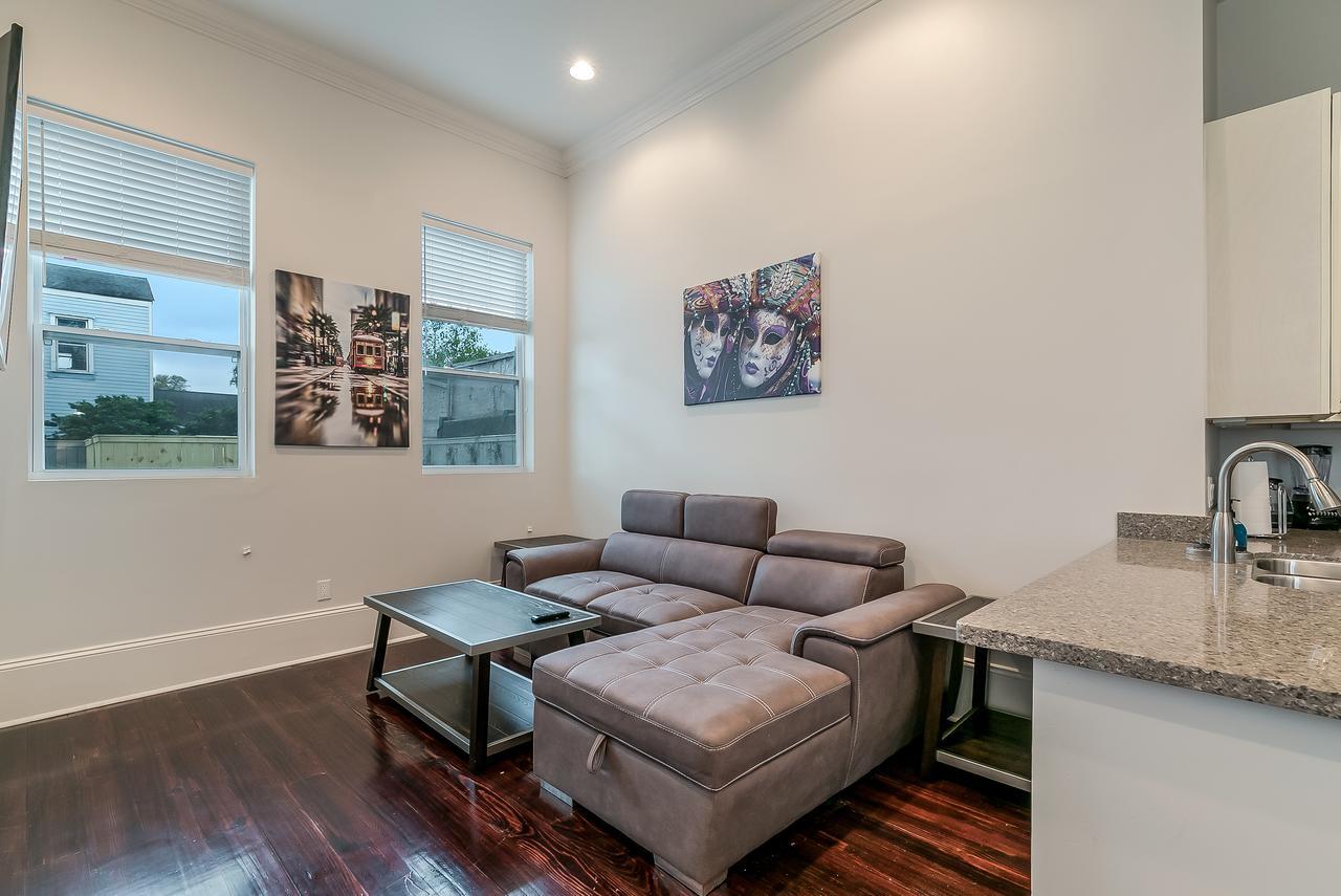 뉴올리언스 Modern 2Br On Carondelet By Hosteeva 아파트 외부 사진